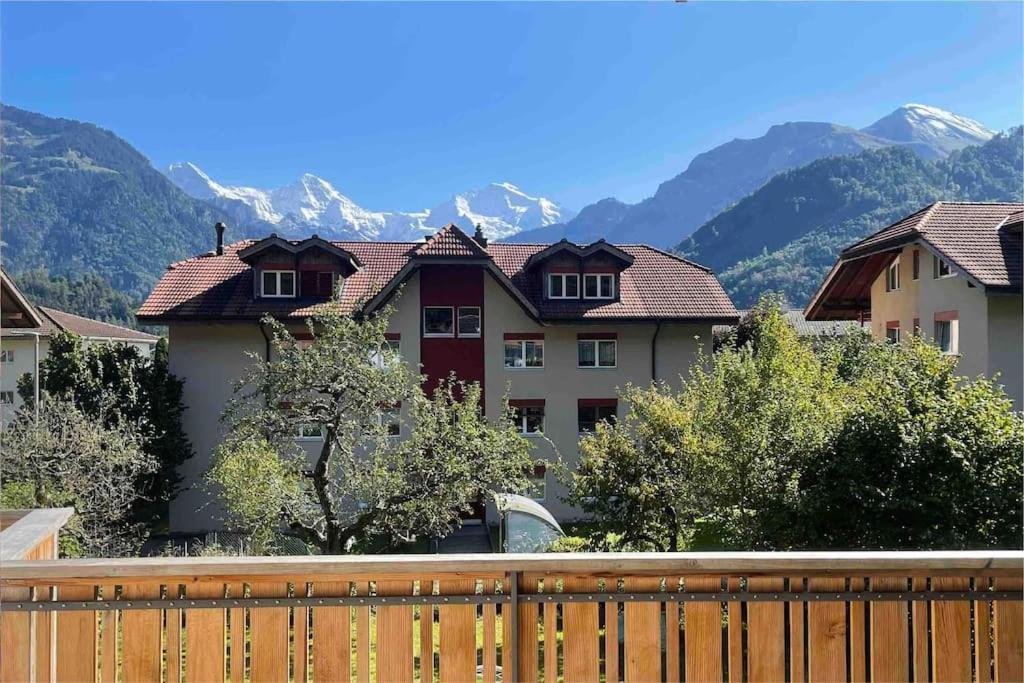 -The Urbanist- Mountainview Parking Garden 3Bd Villa Unterseen ภายนอก รูปภาพ